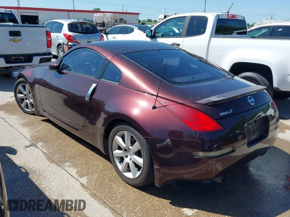 2003 Nissan 350Z Enthusiast with VIN JN1AZ34D53T118124, listed as a IAAI auction lot 42108268 with 226,959 mi miles. Bid and sale history available at carsss.com. Image 3.