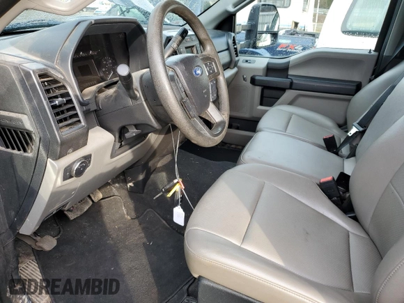 2021 Ford F-350 XL with VIN 1FT8W3DT3MEC08695, listed as a Copart auction lot 43488083 with 22,123 mi miles and Salvage title. Bid and sale history available at DreamBid. Image 7.