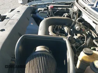 2005 Ford F-150 XLT z VIN 1FTPW12575KE98463, wystawiony jako IAAI lot #43470149 z przebiegiem 146 697 mil mil oraz . Historia ofert i sprzedaży dostępna na DreamBid. Obrazek 19.