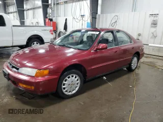 1996 Honda Accord EX with VIN 1HGCD5651TA110900, listed as a Copart auction lot 83578784 with 186,076 mi miles and Salvage Title. Bid and sale history available at DreamBid. Image 1.