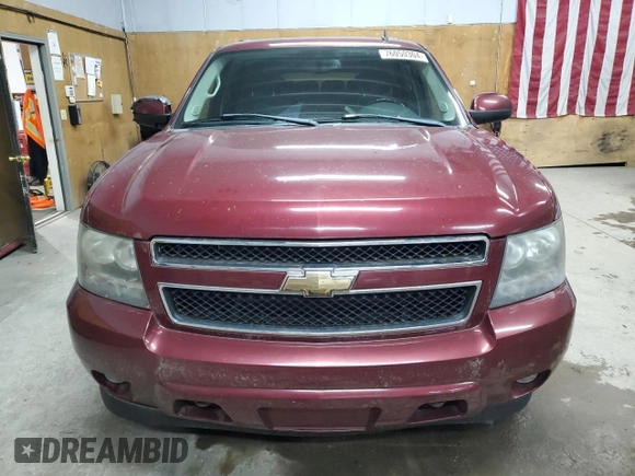 2008 Chevrolet Suburban LT w/2LT with VIN 3GNFK16318G198971, listed as a Copart auction lot 76050304 with 229,533 mi miles and Clean Title. Bid and sale history available at carsss.com. Image 5.