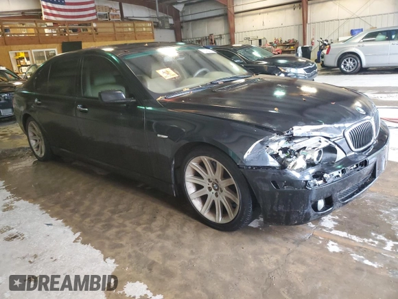 2008 BMW 7 Series 750Li z VIN WBAHN83558DT87317, wystawiony jako Copart lot #72784174 z przebiegiem 178 679 mil mil oraz Szkoda całkowita • Salvage title. Historia ofert i sprzedaży dostępna na DreamBid. Obrazek 4.