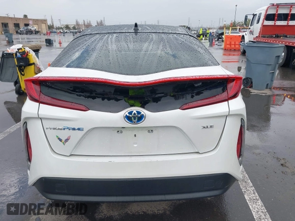 2021 Toyota Prius LE with VIN JTDKAMFP0M3169019, listed as a IAAI auction lot 41481098 with 84,304 mi miles and . Bid and sale history available at DreamBid. Image 16.