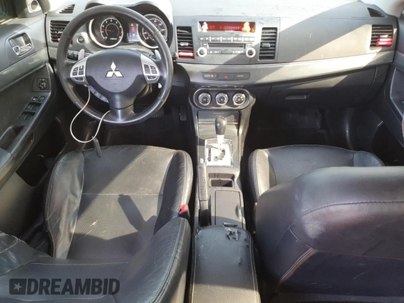 2011 Mitsubishi Lancer GTS z VIN JA32U8FW2BU002513, wystawiony jako Copart lot #54225625 z przebiegiem 175 583 mil mil oraz Szkoda całkowita • Salvage title. Historia ofert i sprzedaży dostępna na DreamBid. Obrazek 8.