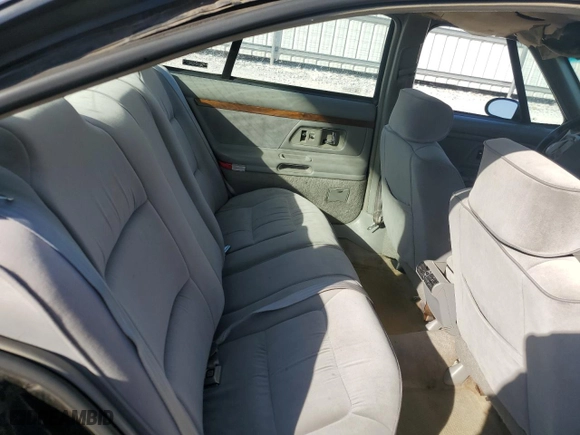 1996 Oldsmobile 88 1SA with VIN 1G3HN52K6T4815798, listed as a Copart auction lot 77373894 with 186,247 mi miles and Salvage Title. Bid and sale history available at carsss.com. Image 10.