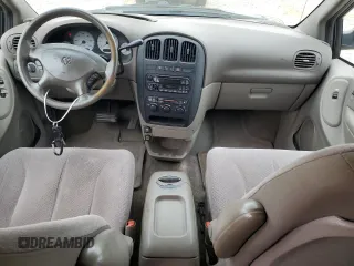 2001 Dodge Caravan EX z VIN 2B8GP74LX1R338158, wystawiony jako Copart lot #50803865 z przebiegiem 226 284 mil mil oraz Tytuł czysty. Historia ofert i sprzedaży dostępna na DreamBid. Obrazek 8.