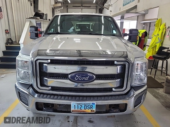 2016 Ford F-250 Lariat z VIN 1FT7W2BT3GEA23768, wystawiony jako IAAI lot #42404137 z przebiegiem 216 722 mil mil oraz . Historia ofert i sprzedaży dostępna na DreamBid. Obrazek 34.