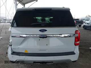 2020 Ford Expedition XLT with VIN 1FMJU1HT7LEA34372, listed as a IAAI auction lot 41720101 with 81,388 mi miles. Bid and sale history available at carsss.com. Image 16.