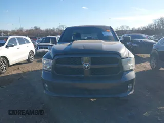 2015 Ram 1500 Express z VIN 1C6RR6KT6FS754869, wystawiony jako IAAI lot #41240025 z przebiegiem 203 775 mil mil oraz . Historia ofert i sprzedaży dostępna na DreamBid. Obrazek 12.