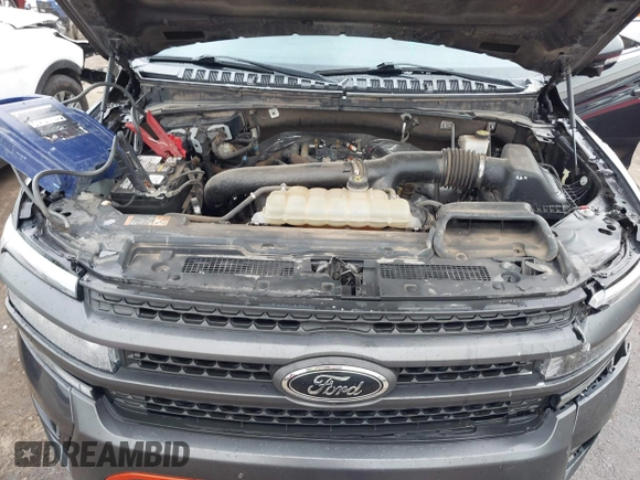 2022 Ford Expedition Timberline z VIN 1FMJU1RT5NEA03879, wystawiony jako IAAI lot #42065818 z przebiegiem 147 828 mil mil oraz . Historia ofert i sprzedaży dostępna na DreamBid. Obrazek 10.
