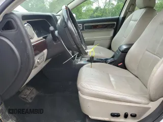2006 Lincoln Zephyr z VIN 3LNHM26116R654903, wystawiony jako Copart lot #58926375 z przebiegiem 213 096 mil mil oraz Szkoda całkowita • Salvage title. Historia ofert i sprzedaży dostępna na DreamBid. Obrazek 7.