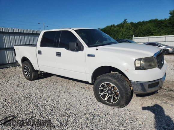 2004 Ford F-150 XLT with VIN 1FTPW14564KC55156, listed as a Copart auction lot 62380035 with 254,120 mi miles and Clean title. Bid and sale history available at DreamBid. Image 4.