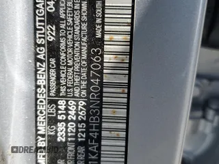 2022 Mercedes-Benz C 300 z VIN W1KAF4HB3NR047063, wystawiony jako Copart lot #57001265 z przebiegiem Nie podano mil oraz Szkoda całkowita • Salvage title. Historia ofert i sprzedaży dostępna na DreamBid. Obrazek 12.