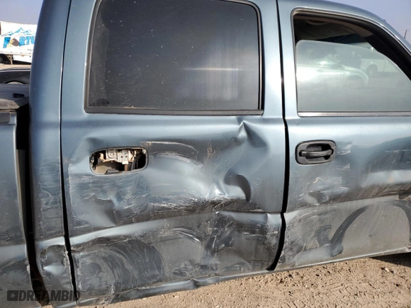 2006 Chevrolet Silverado 1500 LT1 with VIN 2GCEC13Z361272469, listed as a Copart auction lot 45394565 with 216,312 mi miles and Salvage Title. Bid and sale history available at carsss.com. Image 10.