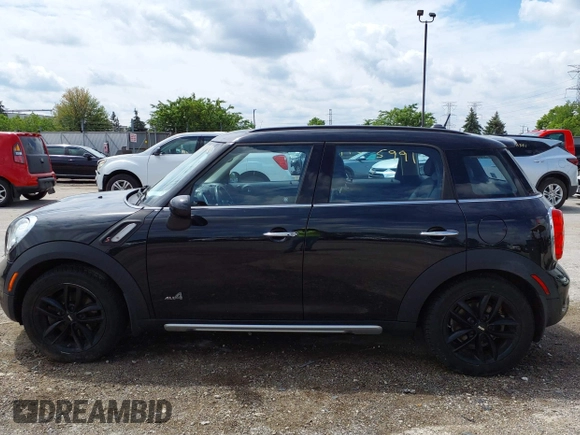 2015 MINI Countryman S z VIN WMWZC5C51FWM19433, wystawiony jako IAAI lot #42365991 z przebiegiem 158 205 mil mil oraz . Historia ofert i sprzedaży dostępna na DreamBid. Obrazek 14.