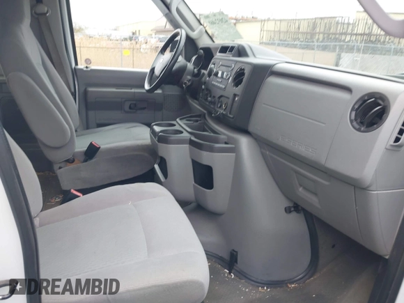2012 Ford Econoline Passenger XL with VIN 1FBNE3BL3CDA98393, listed as a IAAI auction lot 42032460 with 139,564 mi miles and . Bid and sale history available at DreamBid. Image 5.