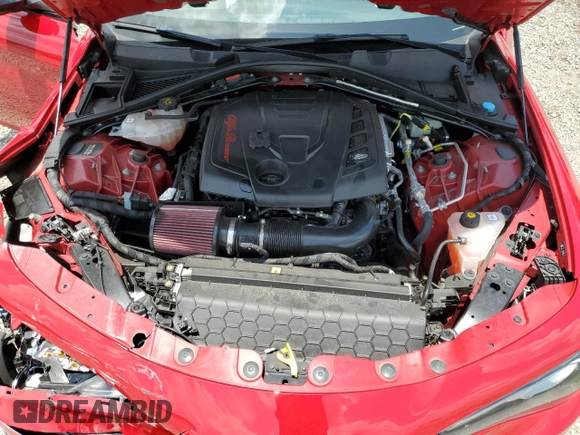 2020 Alfa Romeo Giulia Ti Sport z VIN ZARFAMBN9L7638983, wystawiony jako Copart lot #58692915 z przebiegiem Nie podano mil oraz Nie do naprawy • Non repairable. Historia ofert i sprzedaży dostępna na DreamBid. Obrazek 11.