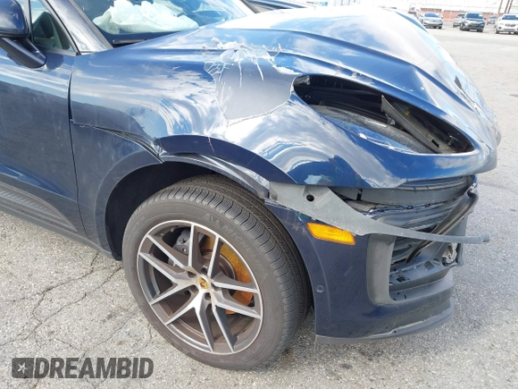 2022 Porsche Macan with VIN WP1AA2A51NLB06422, listed as a IAAI auction lot 41414230 with 8,090 mi miles and . Bid and sale history available at DreamBid. Image 17.