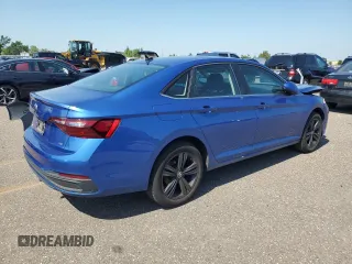 2022 Volkswagen Jetta SE with VIN 3VW7M7BU4NM023035, listed as a Copart auction lot 62234935 with 23,435 mi miles and Salvage title. Bid and sale history available at DreamBid. Image 3.