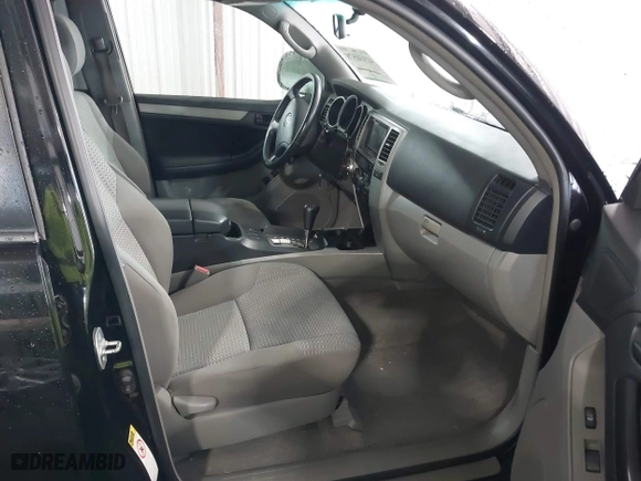 2007 Toyota 4Runner SR5 with VIN JTEBU14R178084851, listed as a IAAI auction lot 41930578 with 226,430 mi miles. Bid and sale history available at carsss.com. Image 5.
