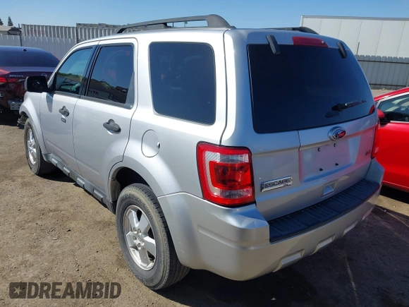 2012 Ford Escape XLT с VIN 1FMCU9DGXCKB55950, выставлен на аукционе IAAI как лот 42490173 с пробегом 221 795 миль миль и . История ставок и продаж доступна на DreamBid. Изображение 3.