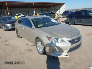 2014 Lexus ES 300h Hybrid with VIN JTHBW1GG4E2055383, listed as a IAAI auction lot 41406553 with 71,302 mi miles. Bid and sale history available at carsss.com. Image 1.