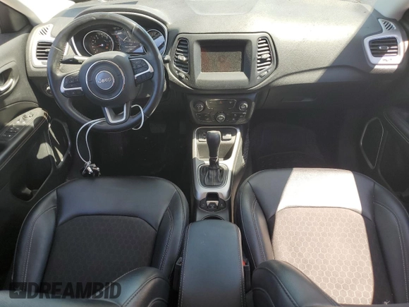 2019 Jeep Compass Altitude with VIN 3C4NJCBB7KT851771, listed as a Copart auction lot 48555855 with 77,820 mi miles and Salvage Title. Bid and sale history available at carsss.com. Image 8.
