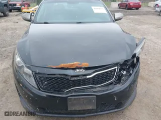 2013 Kia Optima SX with VIN 5XXGR4A6XDG140804, listed as a IAAI auction lot 42078793 with 237,404 mi miles. Bid and sale history available at carsss.com. Image 6.