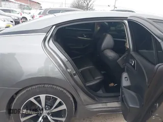 2016 Nissan Maxima SL with VIN 1N4AA6AP0GC424793, listed as a IAAI auction lot 40922109 with 135,974 mi miles and . Bid and sale history available at DreamBid. Image 8.