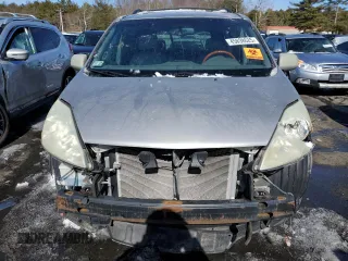 2006 Toyota Sienna XLE with VIN 5TDBA22C86S069355, listed as a Copart auction lot 45838625 with 195,710 mi miles and Non Repairable. Bid and sale history available at carsss.com. Image 5.