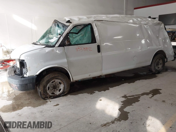 2016 Chevrolet Express Cargo Van with VIN 1GCWGBFF9G1176398, listed as a IAAI auction lot 41338842 with 329,520 mi miles. Bid and sale history available at carsss.com. Image 17.