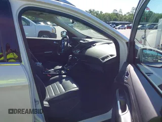 2014 Ford Escape Titanium с VIN 1FMCU0J94EUB92694, выставлен на аукционе IAAI как лот 42124647 с пробегом 107 666 миль миль и . История ставок и продаж доступна на DreamBid. Изображение 5.