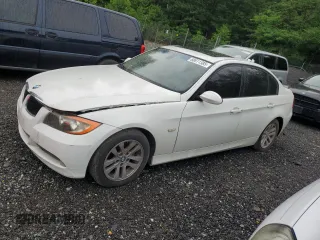 2006 BMW 3 Series 325i z VIN WBAVB13536KX66909, wystawiony jako Copart lot #60811385 z przebiegiem 170 270 mil mil oraz Szkoda całkowita • Salvage title. Historia ofert i sprzedaży dostępna na DreamBid. Obrazek 1.