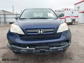 2008 Honda CR-V LX with VIN JHLRE38388C004786, listed as a IAAI auction lot 41664654 with 163,141 mi miles. Bid and sale history available at carsss.com. Image 12.