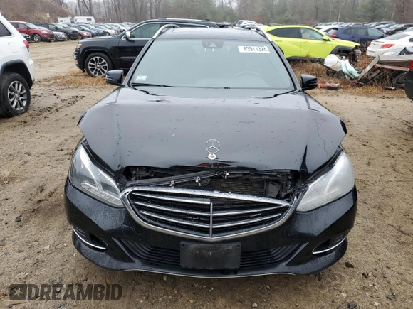 2014 Mercedes-Benz E 350 Luxury with VIN WDDHH8JB3EA811390, listed as a Copart auction lot 83911324 with 221,207 mi miles and Clean Title. Bid and sale history available at DreamBid. Image 5.
