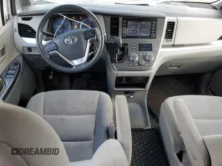 2018 Toyota Sienna L with VIN 5TDZZ3DC1JS907423, listed as a Copart auction lot 78247414 with 138,385 mi miles and Salvage Title. Bid and sale history available at DreamBid. Image 8.
