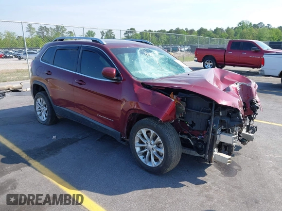 2019 Jeep Cherokee Latitude with VIN 1C4PJLCB4KD358305, listed as a IAAI auction lot 41990957 with 121,024 mi miles. Bid and sale history available at carsss.com. Image 1.