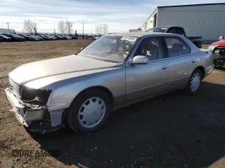 1997 Lexus LS 400 z VIN JT8BH28F2V0068862, wystawiony jako Copart lot #48275805 z przebiegiem 229 402 mil mil oraz Szkody całkowita. Historia ofert i sprzedaży dostępna na DreamBid. Obrazek 1.