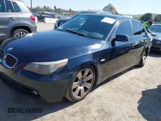 2007 BMW 5 Series 530i with VIN WBANE73587CM58138, listed as a IAAI auction lot 41776425 with 146,104 mi miles. Bid and sale history available at carsss.com. Image 2.