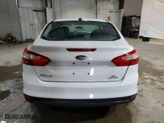 2014 Ford Focus SE with VIN 1FADP3F29EL296395, listed as a Copart auction lot 52411355 with 111,709 mi miles and Clean Title. Bid and sale history available at carsss.com. Image 6.