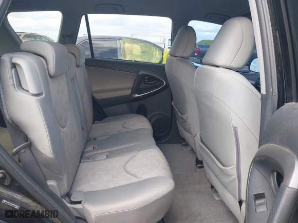 2011 Toyota RAV4 with VIN JTMZF4DVXB5033077, listed as a IAAI auction lot 41885636 with 137,642 mi miles. Bid and sale history available at carsss.com. Image 8.