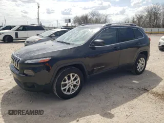 2015 Jeep Cherokee Latitude z VIN 1C4PJMCS4FW514097, wystawiony jako Copart lot #50712415 z przebiegiem 69 715 mil mil oraz Szkoda całkowita • Salvage title. Historia ofert i sprzedaży dostępna na DreamBid. Obrazek 1.