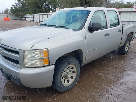 2007 Chevrolet Silverado 1500 LT w/1LT with VIN 2GCEC13CX71567954, listed as a IAAI auction lot 41697566 with 74,568 mi miles. Bid and sale history available at carsss.com. Image 17.