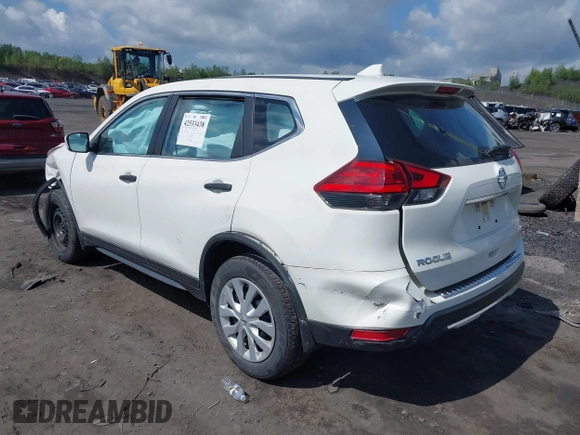 2017 Nissan Rogue S z VIN JN8AT2MV7HW014827, wystawiony jako IAAI lot #42533438 z przebiegiem 59 393 mil mil oraz . Historia ofert i sprzedaży dostępna na DreamBid. Obrazek 3.