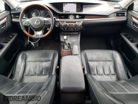2016 Lexus ES 330 z VIN 58ABK1GG3GU024960, wystawiony jako Copart lot #51942715 z przebiegiem 65 449 mil mil oraz Szkoda całkowita • Salvage title. Historia ofert i sprzedaży dostępna na DreamBid. Obrazek 8.