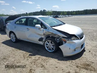 2010 Lexus HS 250h z VIN JTHBB1BA9A2004633, wystawiony jako Copart lot #52732555 z przebiegiem 210 370 mil mil oraz Szkody całkowita. Historia ofert i sprzedaży dostępna na DreamBid. Obrazek 4.