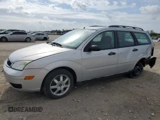 2005 Ford Focus SE with VIN 1FAFP36N75W299099, listed as a Copart auction lot 51410635 with 160,652 mi miles and Salvage Title. Bid and sale history available at carsss.com. Image 1.