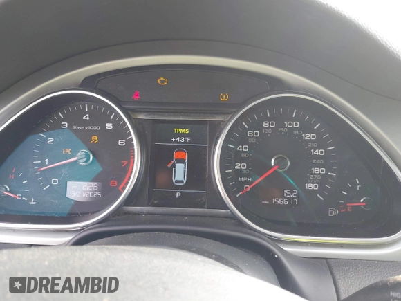 2013 Audi Q7 3.0T Premium Plus with VIN WA1LGAFE8DD014173, listed as a IAAI auction lot 41855929 with 156,617 mi miles. Bid and sale history available at carsss.com. Image 7.