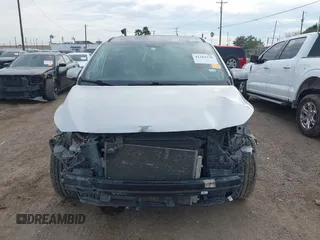 2017 Kia Sedona EX with VIN KNDMC5C17H6312805, listed as a IAAI auction lot 41363238 with 68,722 mi miles. Bid and sale history available at carsss.com. Image 13.