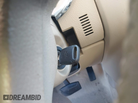 2009 Ford Explorer Eddie Bauer with VIN 1FMEU64E09UA42589, listed as a IAAI auction lot 41245350 with 104,081 mi miles and . Bid and sale history available at DreamBid. Image 11.